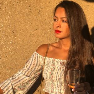 Meet your Posher, Ashley